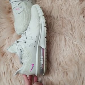 Woman Nike AirMax sneakers
